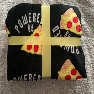 Super Soft Pizza Blanket